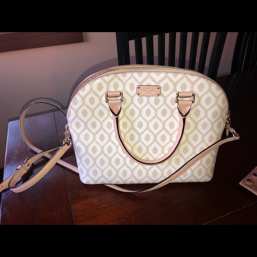 Lightly used KATE SPADE Carli Grove Street